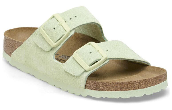 Тапочки arizona big buckle nubuk leather 'green' Birkenstock, зеленый — фото 2