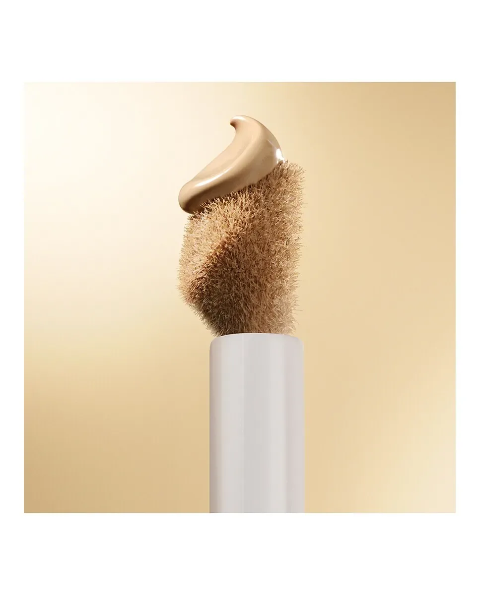 Корректор Futurist Soft Touch Brightening Skincealer Concealer Estée Lauder, 1N — фото 4