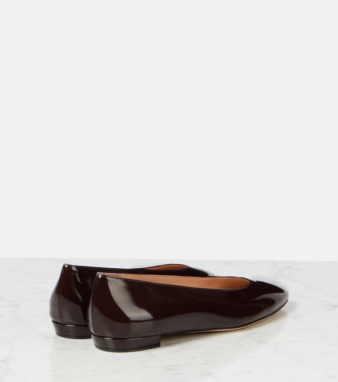Балетки Amelia из лаковой кожи Gianvito Rossi, Bourgogne — фото 2