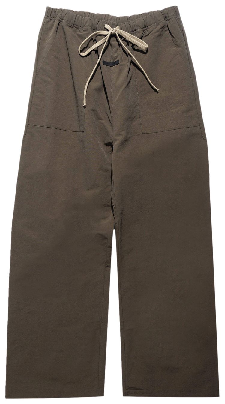 

Брюки Fear of God Essentials Military Nylon Utility Pant 'Brown', коричневый