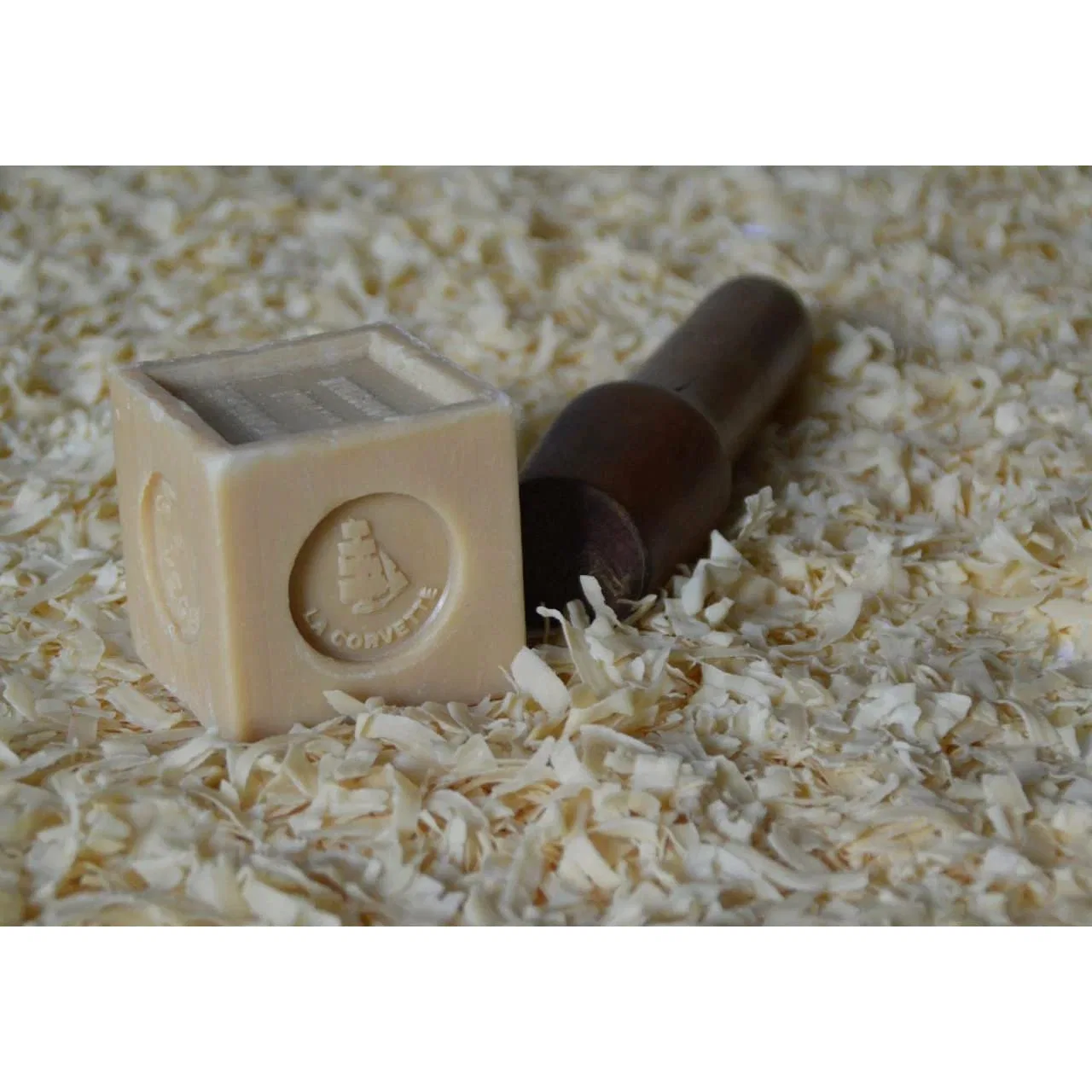 Марсельское мыло с оливковым маслом, 300 г Savon Du Midi — фото 3