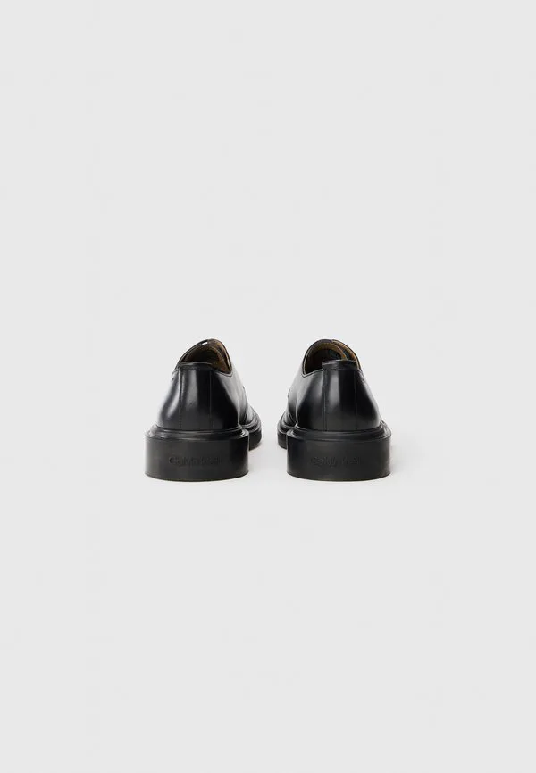 Ботинки почтальона с чашеобразной формой шнуровки Calvin Klein, Triple Black — фото 3