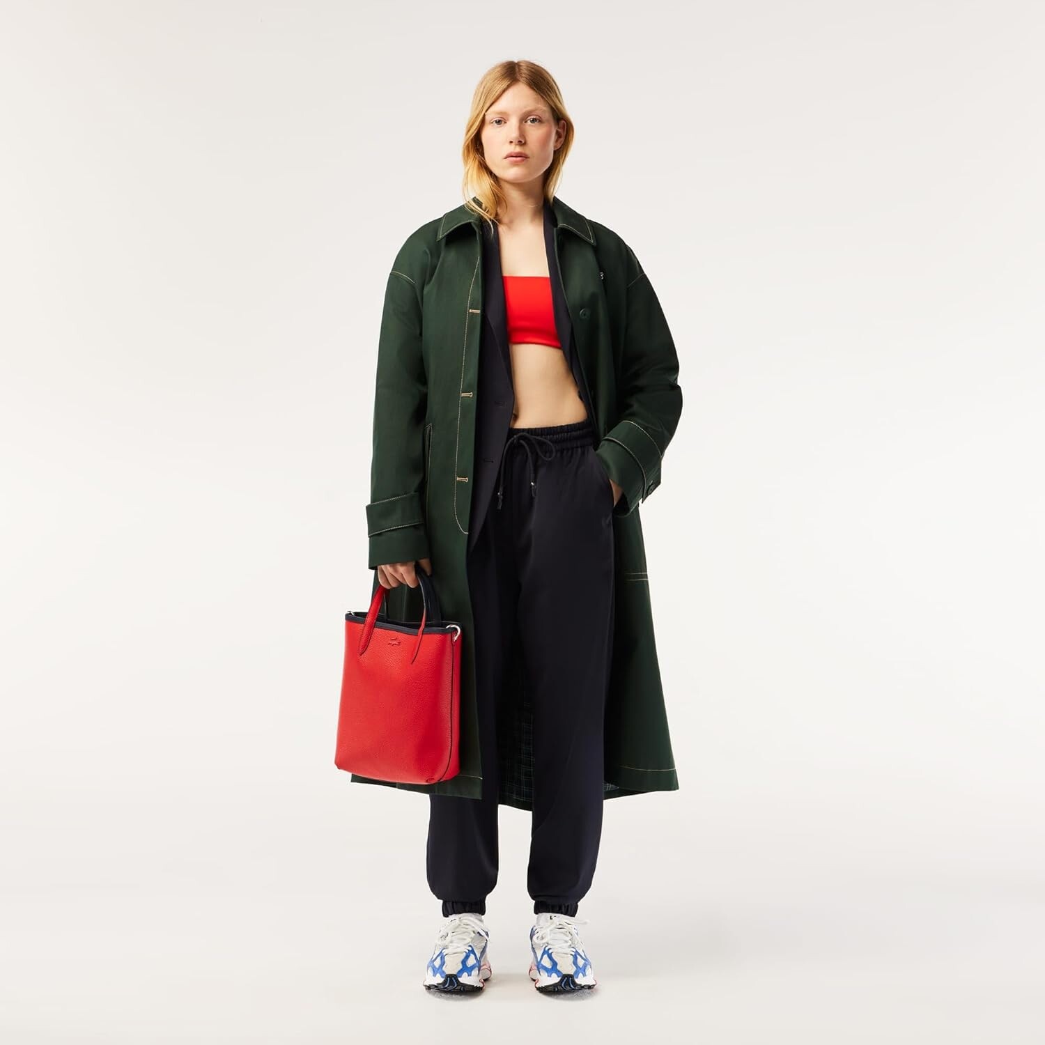 

Официальная двусторонняя вертикальная сумка-тоут Lacoste ANNA