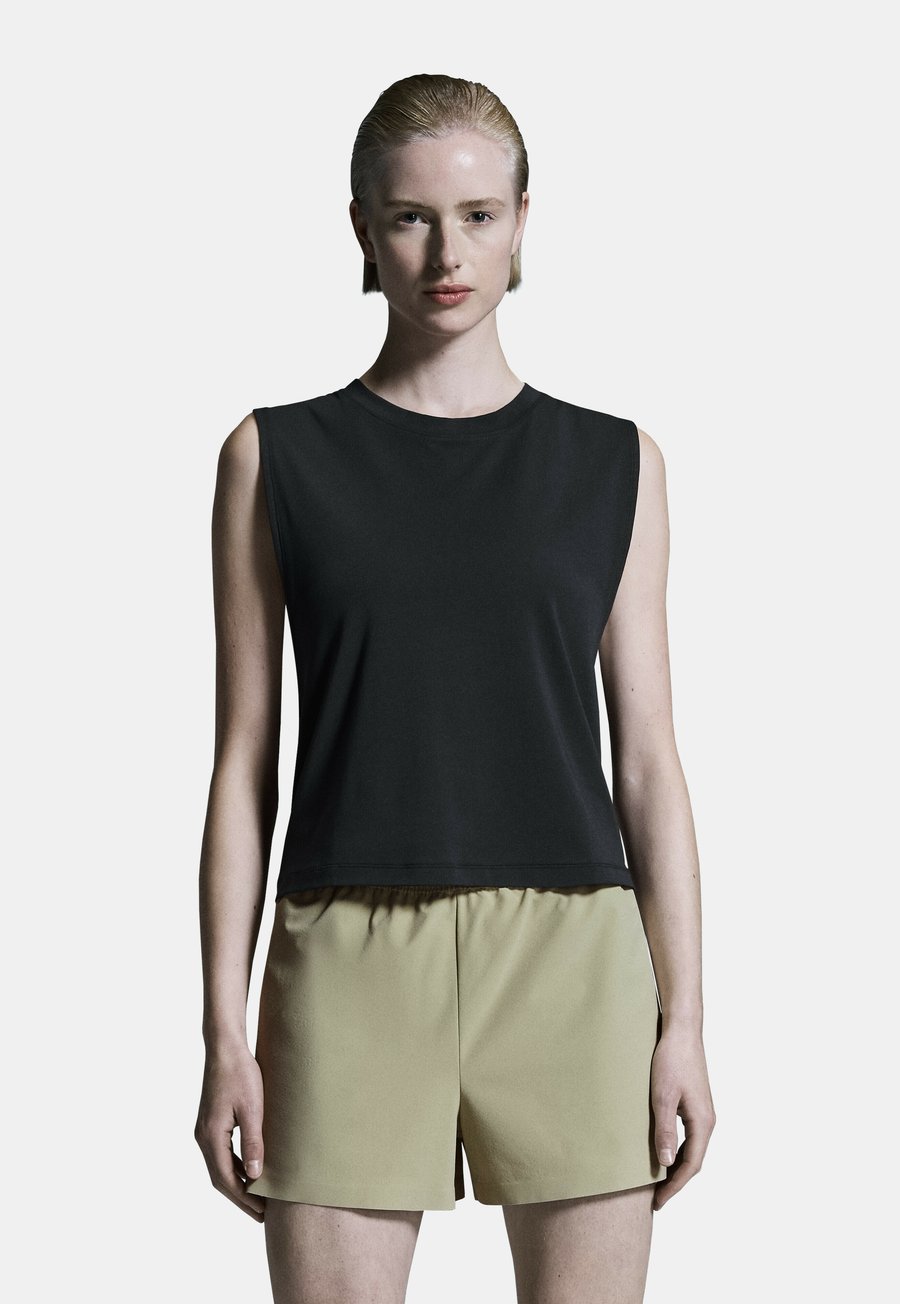 

Топ On FOCUS CROP, Black