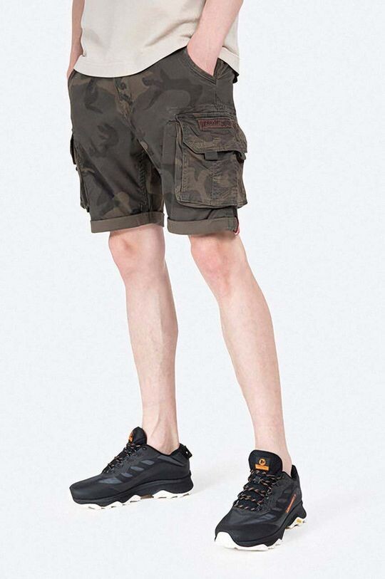

Шорты Альфа Индастриз Alpha Industries, зеленый