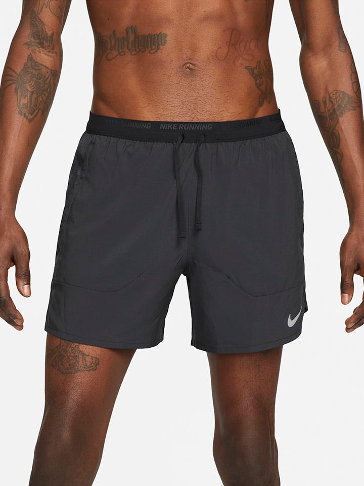 

Функциональные шорты Nike, черный