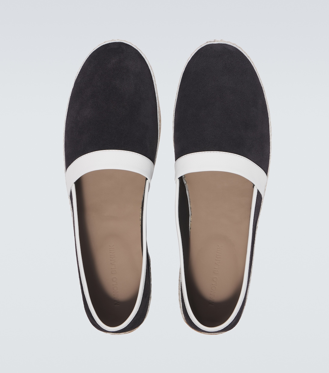 Неряно замшевые эспадрильи с кожаной отделкой Manolo Blahnik, 4109 Navy/1013 Whit — фото 4