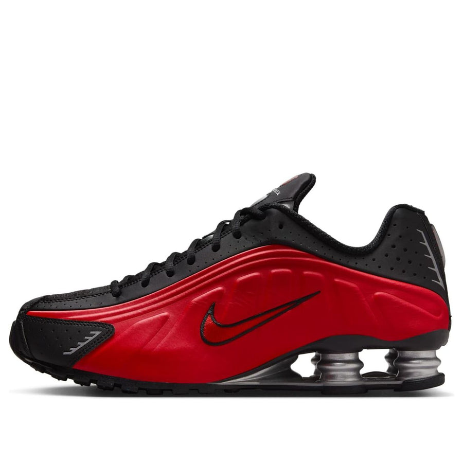 

Кроссовки Nike Shox R4 'Bred', красный