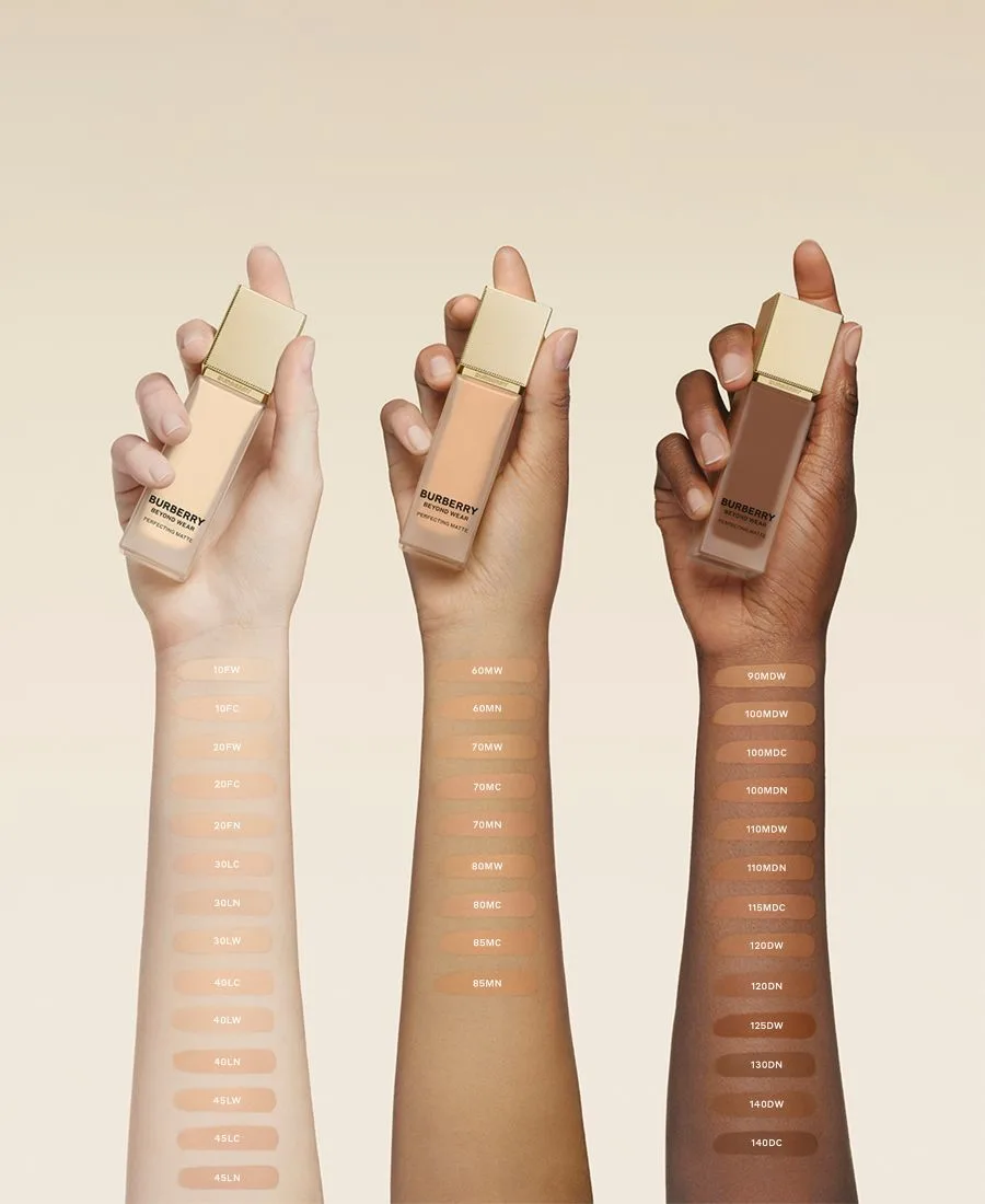 Тональный крем Beyond Wear Perfecting Matte Foundation, 1 унция Burberry, 40 светлый-neutral — фото 4