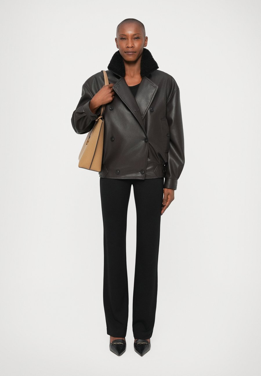 

Сумка MICHAEL Michael Kors EVELYN, Husk/Camel