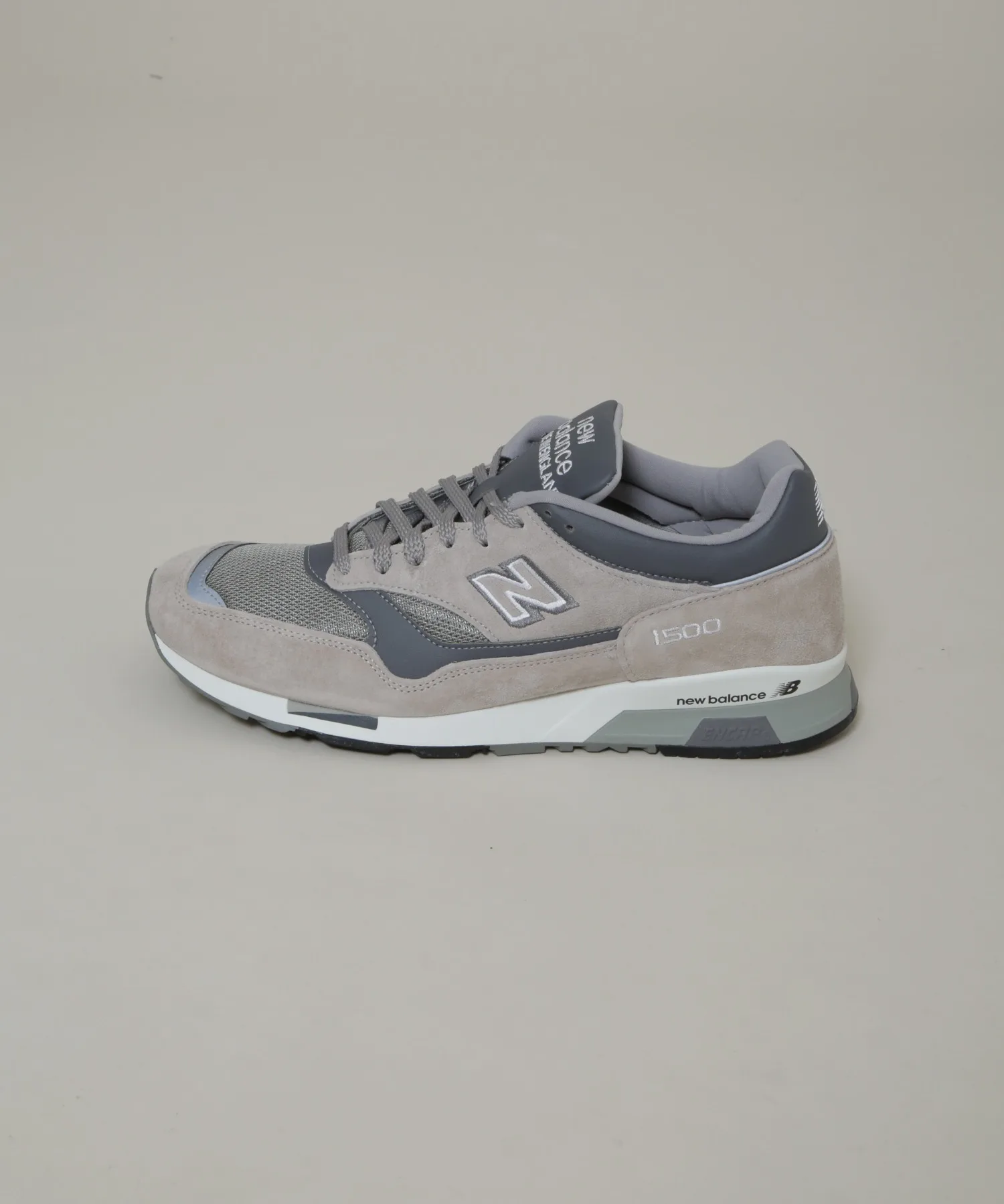Мужские кроссовки New Balance U1500 серые — фото 2