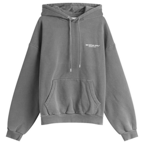 

Худи от дизайн-студии Mki Mki Miyuki-Zoku, pigment черный