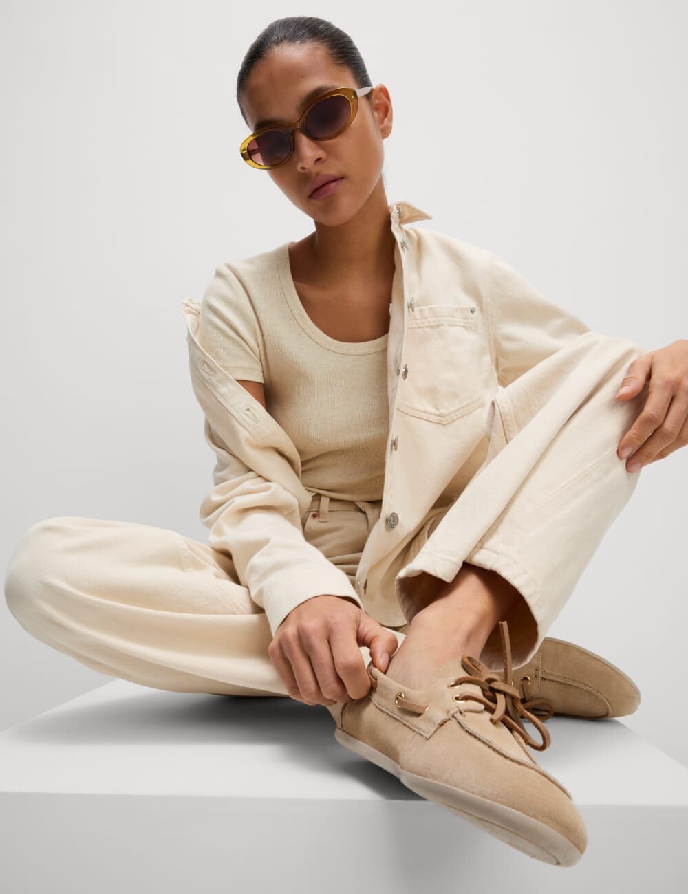 

Футболка с глубоким вырезом из хлопка Marks & Spencer, цвет Beige marl