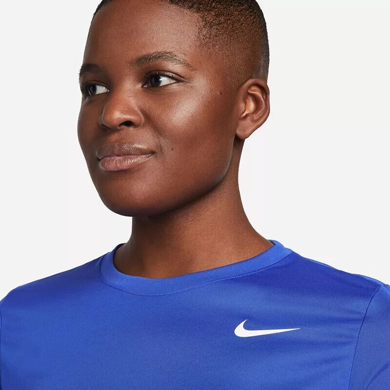 Женская футболка Nike Dri-FIT Legend — фото 4