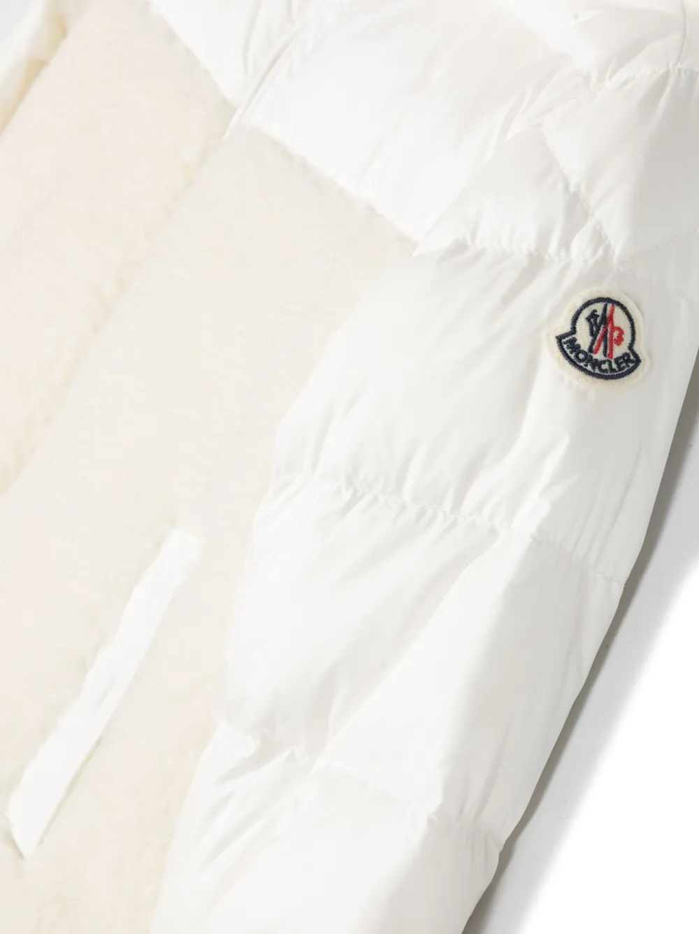 Пуховик с флисовой вставкой Moncler Enfant, белый — фото 3