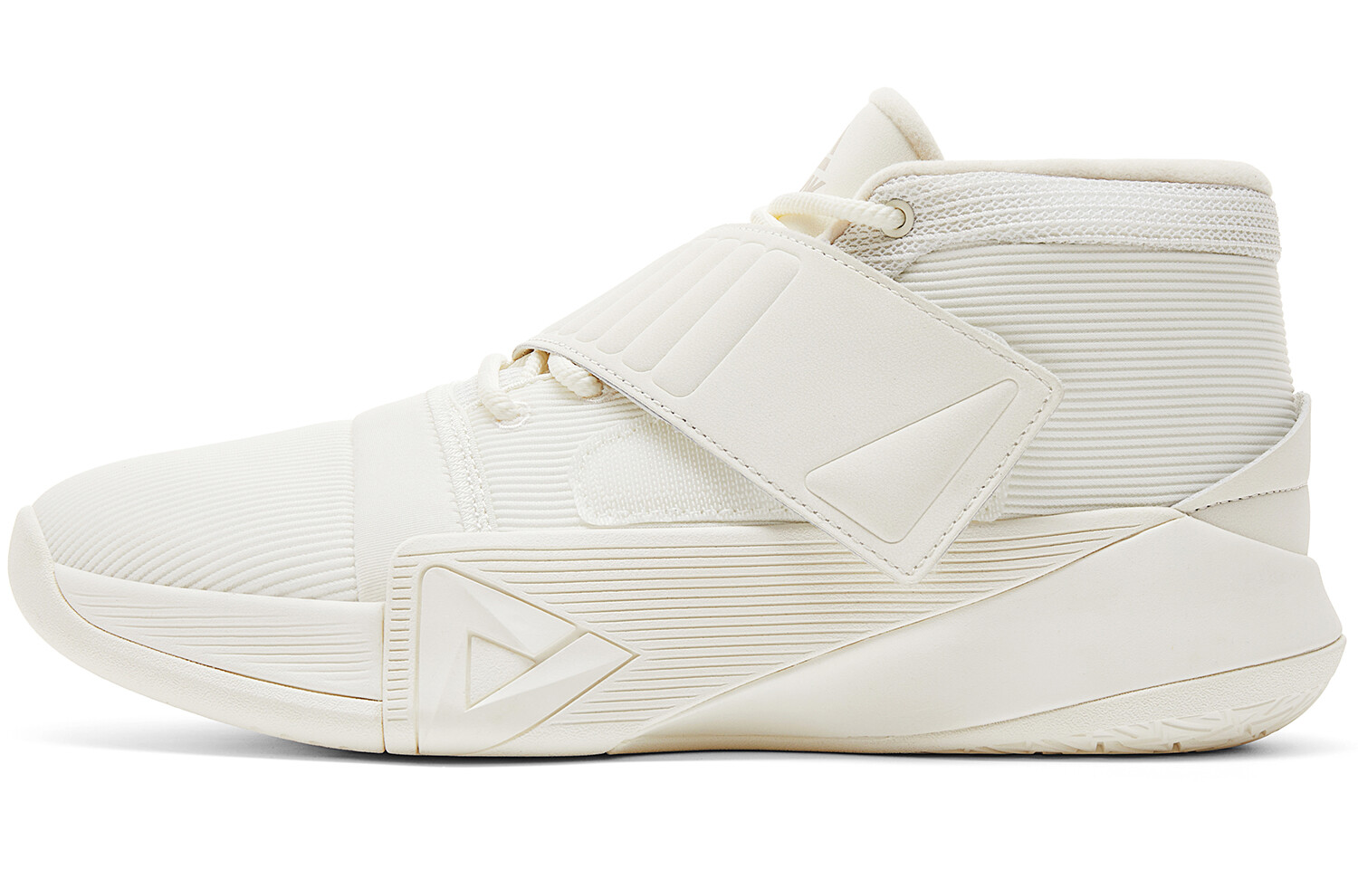 

Баскетбольные кроссовки Basketball Shoes Men Mid-Top Ultra-light White Peak