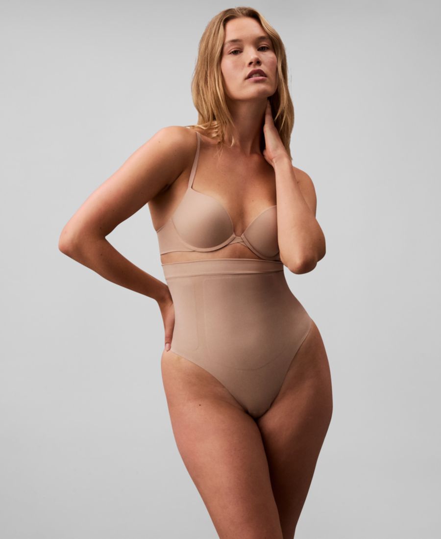 

Женские корректирующие трусики-стринги Secure Extra Firm Sculpt Shaping Underwear QF8116 Calvin Klein, Cedar