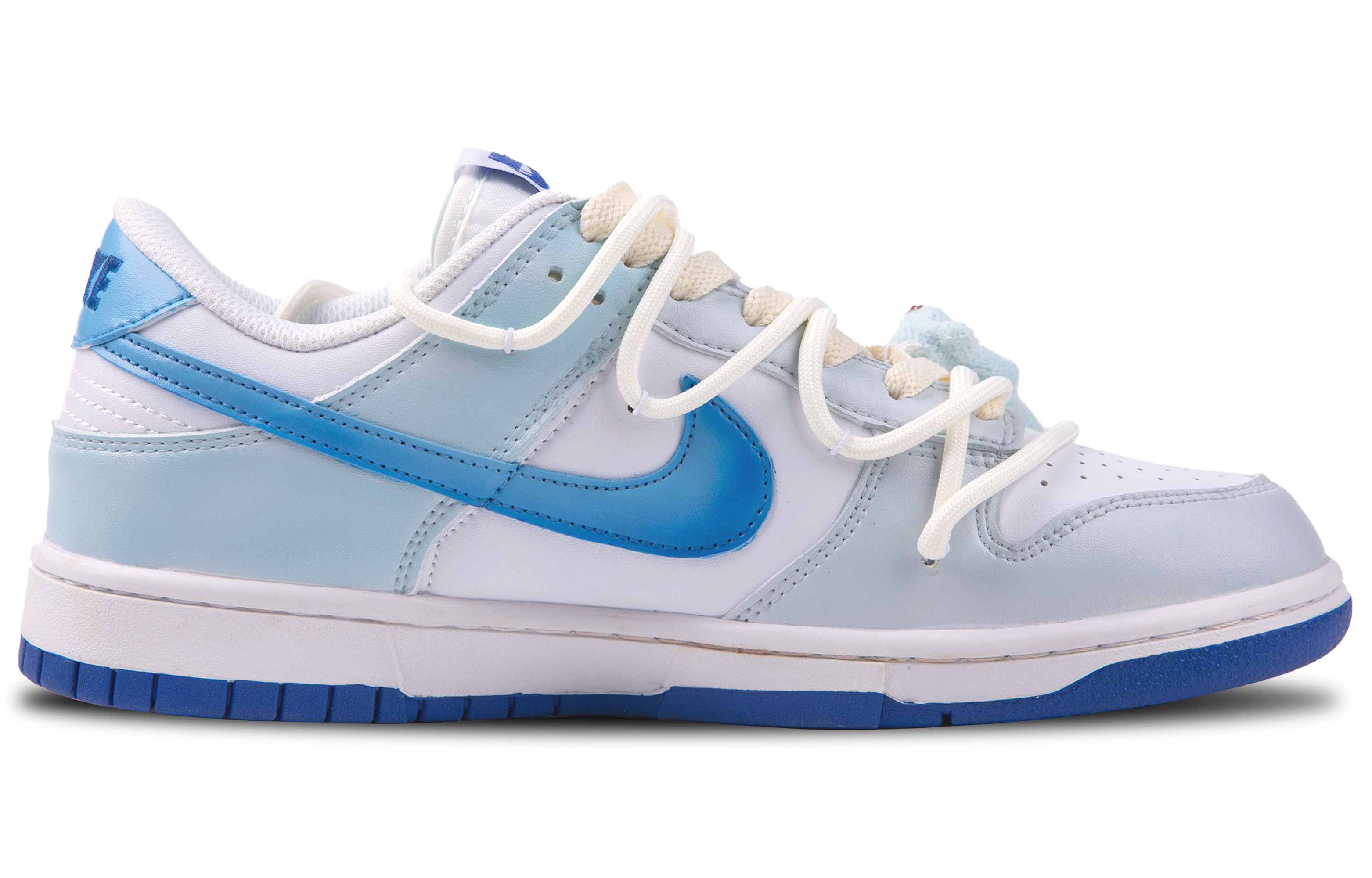 

Женские кроссовки для скейтбординга Nike Dunk, Light Blue