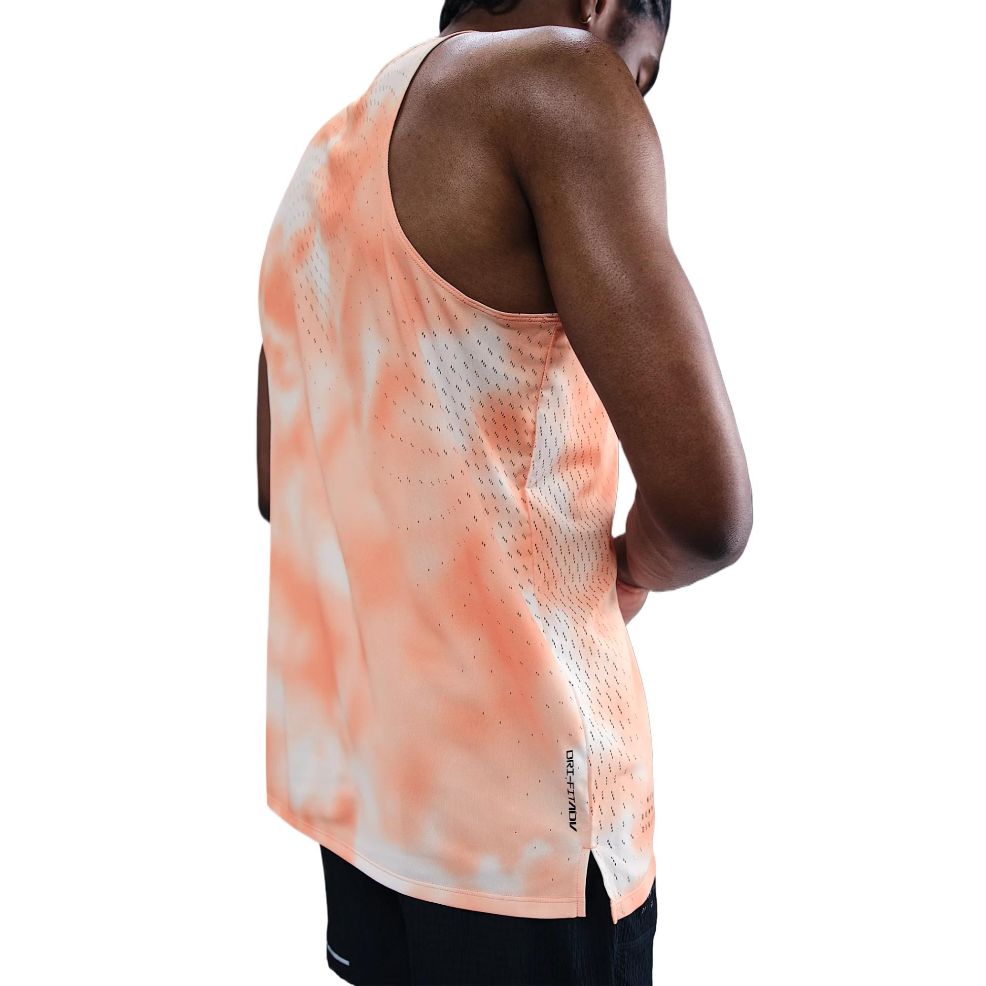 Мужская беговая майка Running Division Breathe Dri-FIT Adv Nike, оранжевый-844 — фото 2