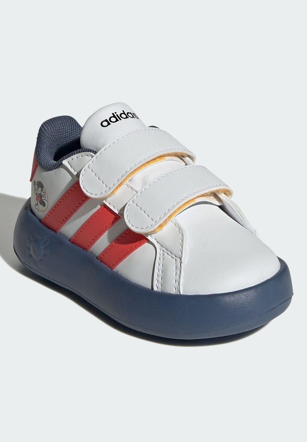 

Кроссовки DISNEY MICKEY AND FRIENDS GRAND COURT adidas Sportswear, молочный