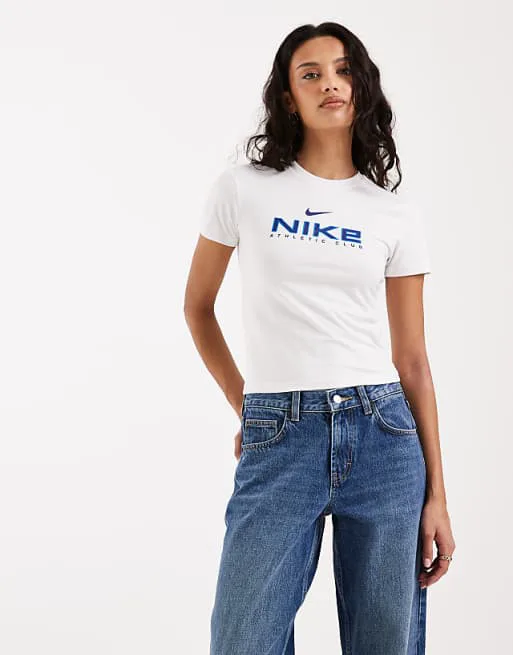 

Белая детская футболка с графическим принтом Nike Varsity, Белый, Белая детская футболка с графическим принтом Nike Varsity