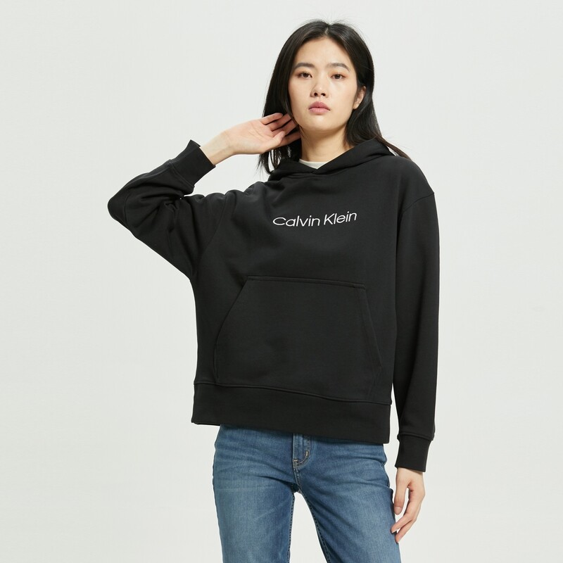 

Пуловер женский Calvin Klein с вышитыми буквами, белый