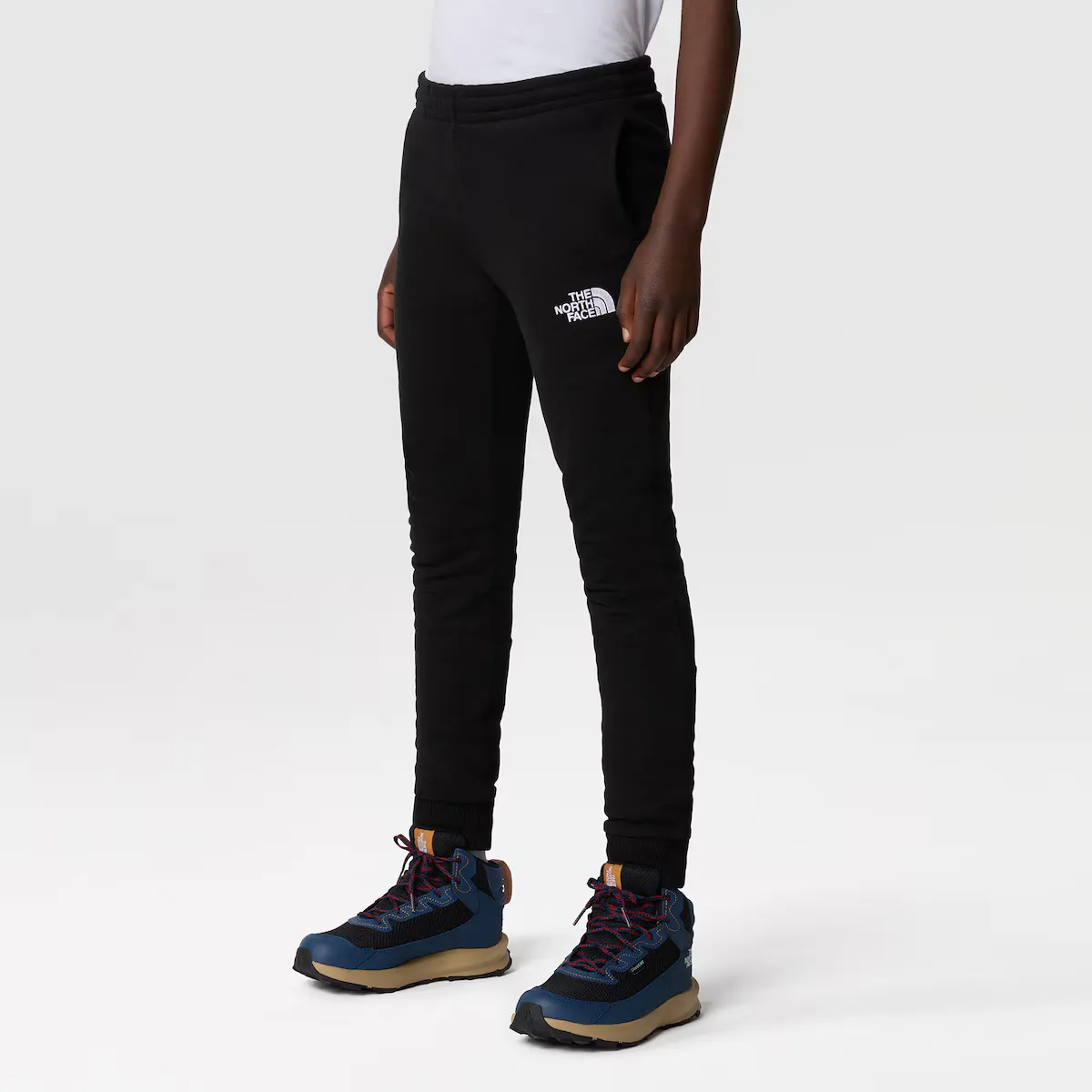 

Детские брюки The North Face SLIM FIT, черный