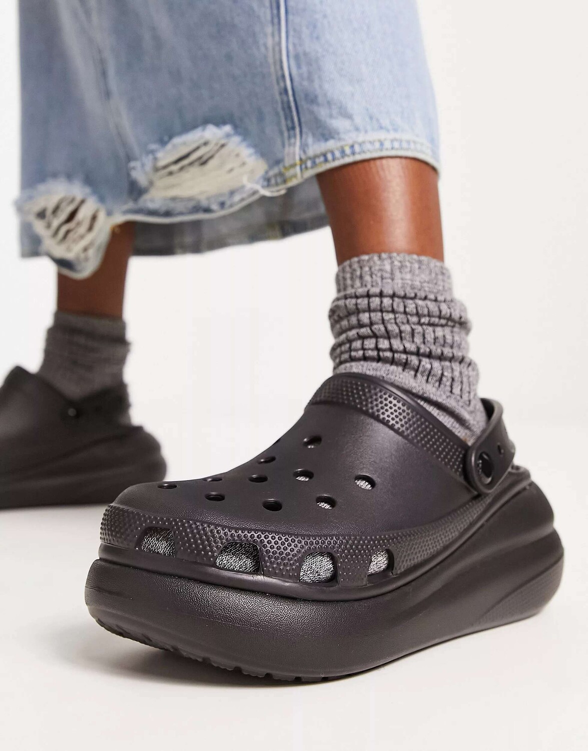 

Классические черные сабо Crocs