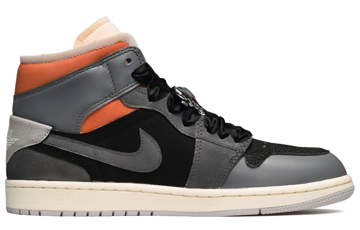 

Баскетбольные кроссовки Air 1 Vintage Men Mid-Top Black/Grey/Orange Jordan