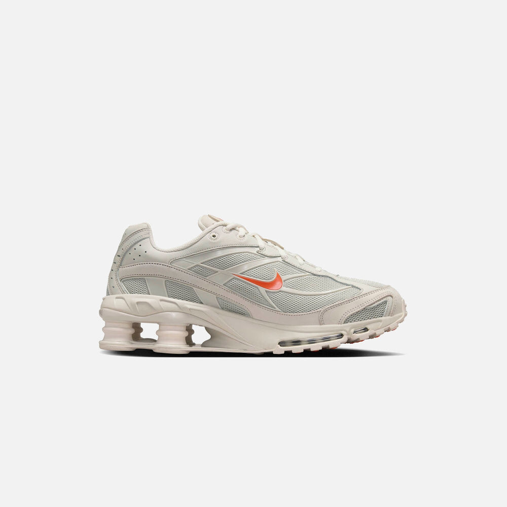 

Кроссовки Nike Shox Ride 2, цвет Light Bone/Turf Orange/Phantom