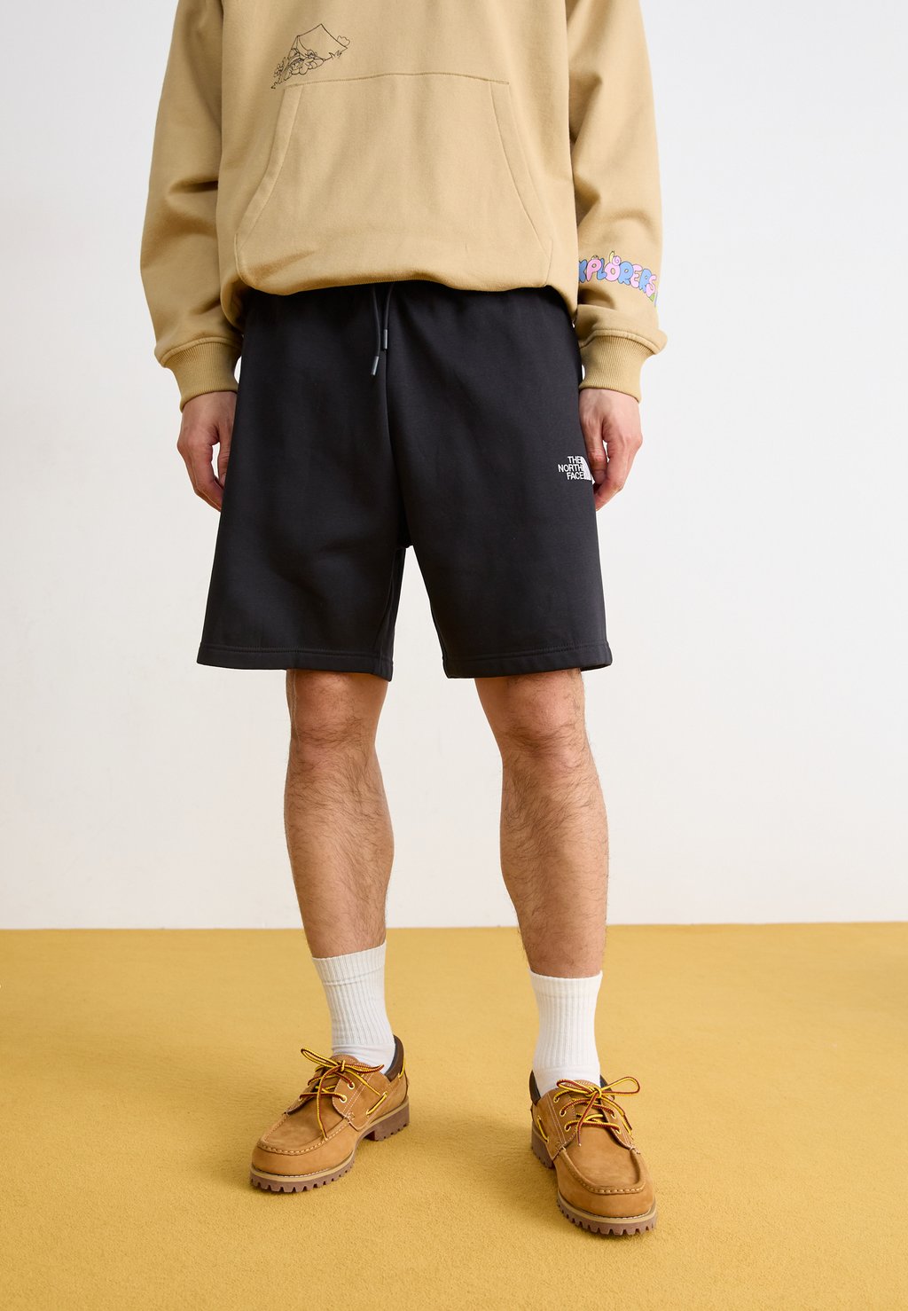 

Шорты ESSENTIAL RELAXED - Tracksuit bottoms The North Face, черный