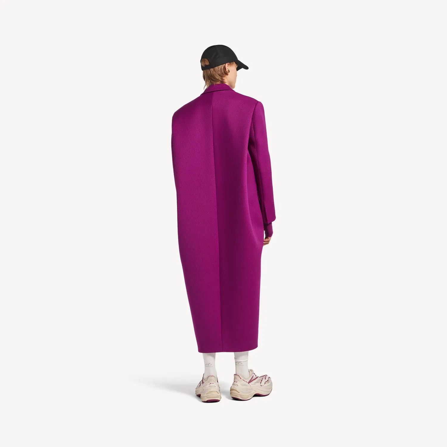 Женское длинное мешковатое пальто фиолетового цвета Balenciaga — фото 4