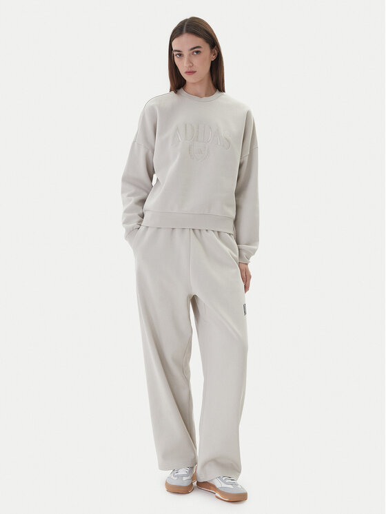 Свитшот loose fit Cozy Holiday Graphic KA9950 Adidas, бежевый — фото 2