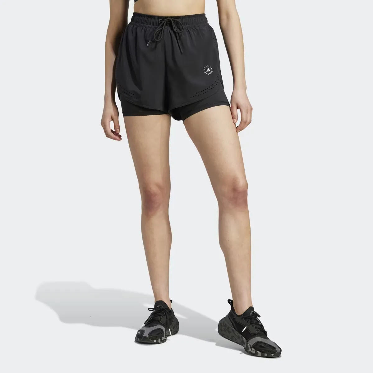 

Женские шорты Adidas Training 2в1, чёрный