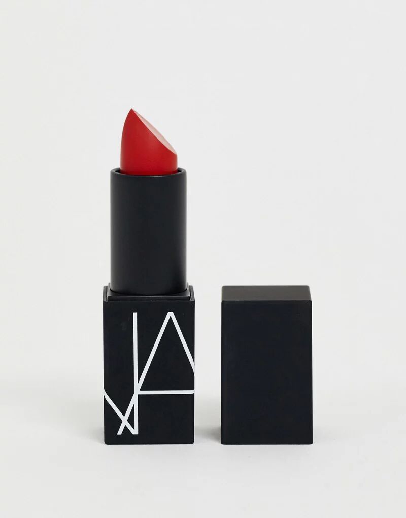 

NARS – Матовая помада в интриге