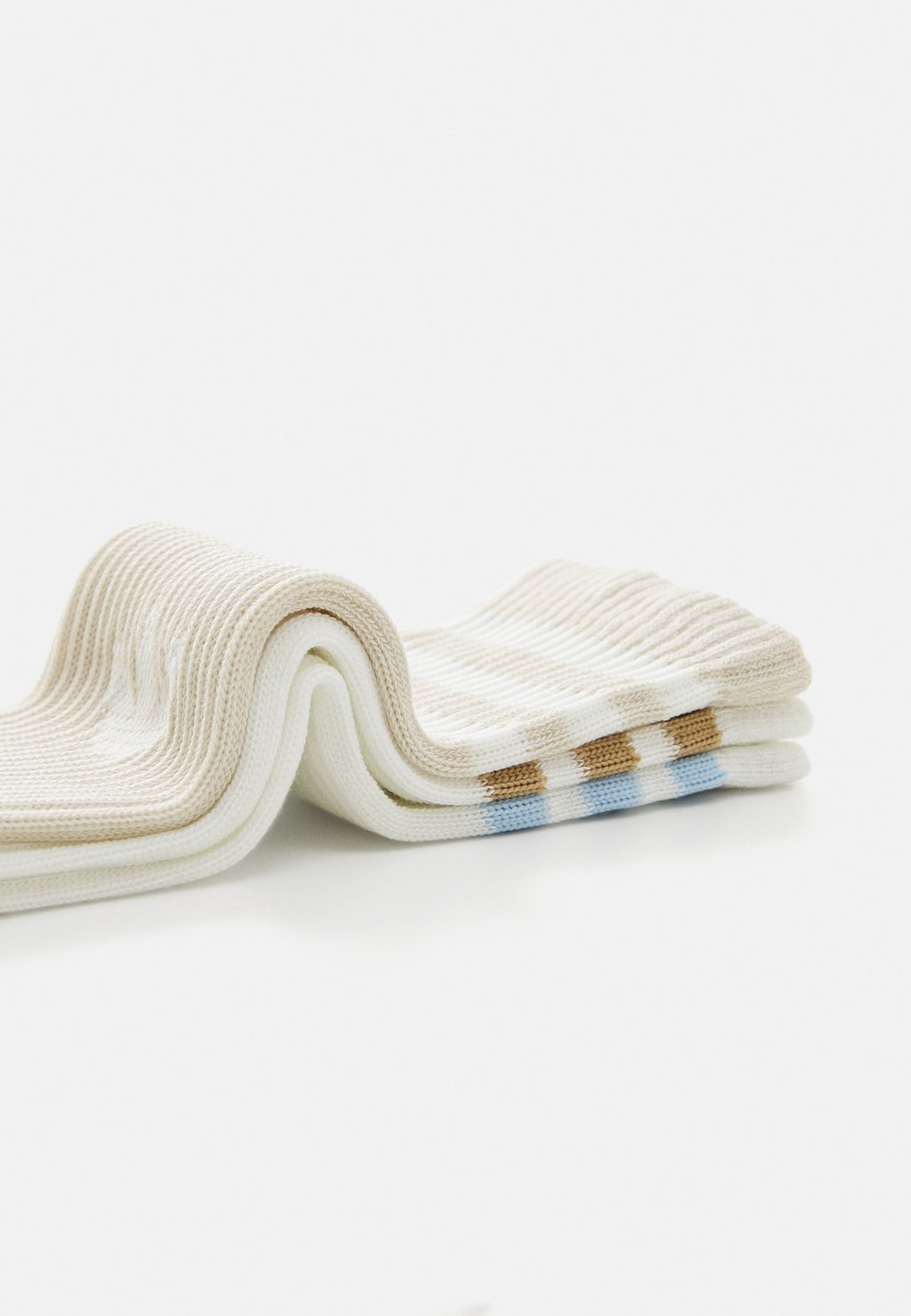 Носки HIGH UNISEX 3 PACK Adidas Originals, кремовый — фото 2