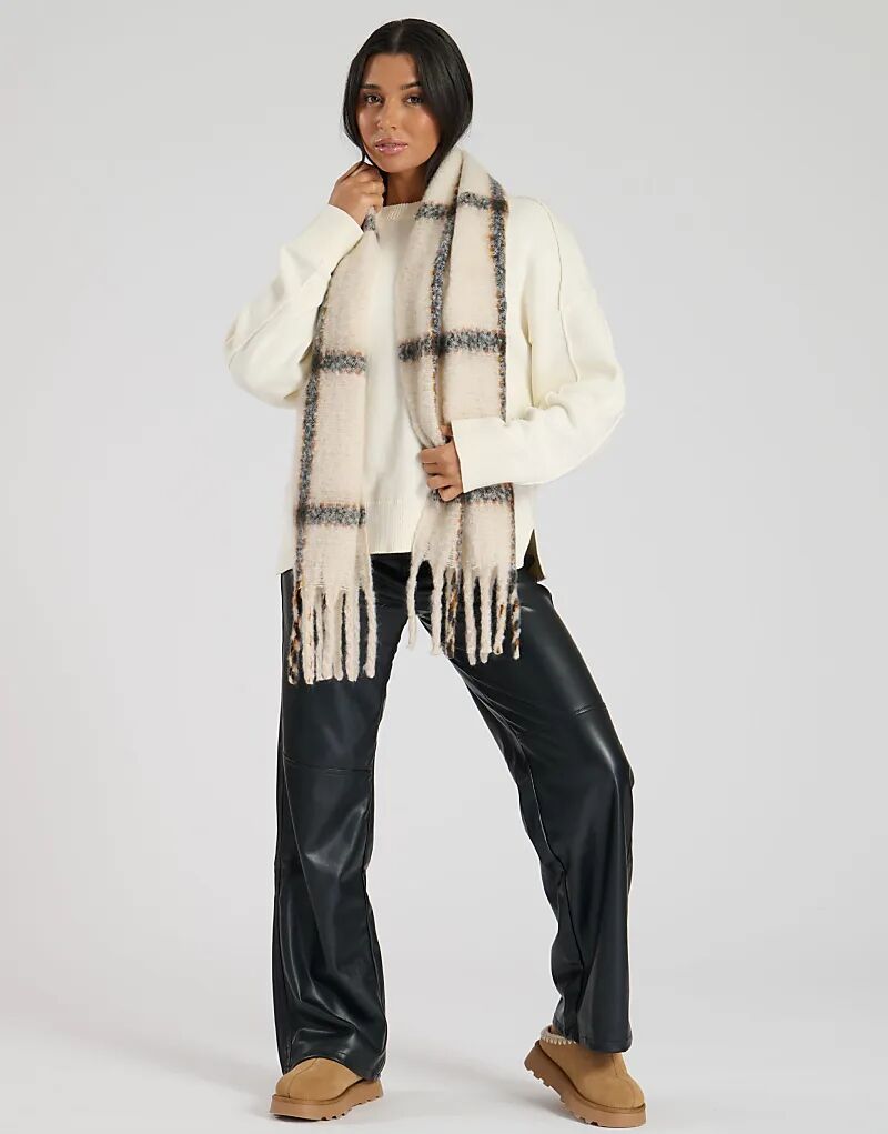 

Пушистый шарф South Beach Check кремового цвета