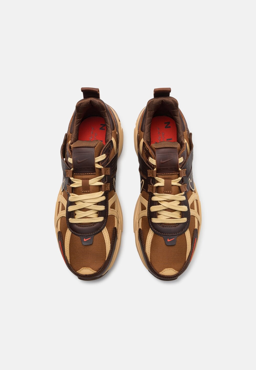 

Кроссовки V2K RUN Nike Sportswear, коричневый