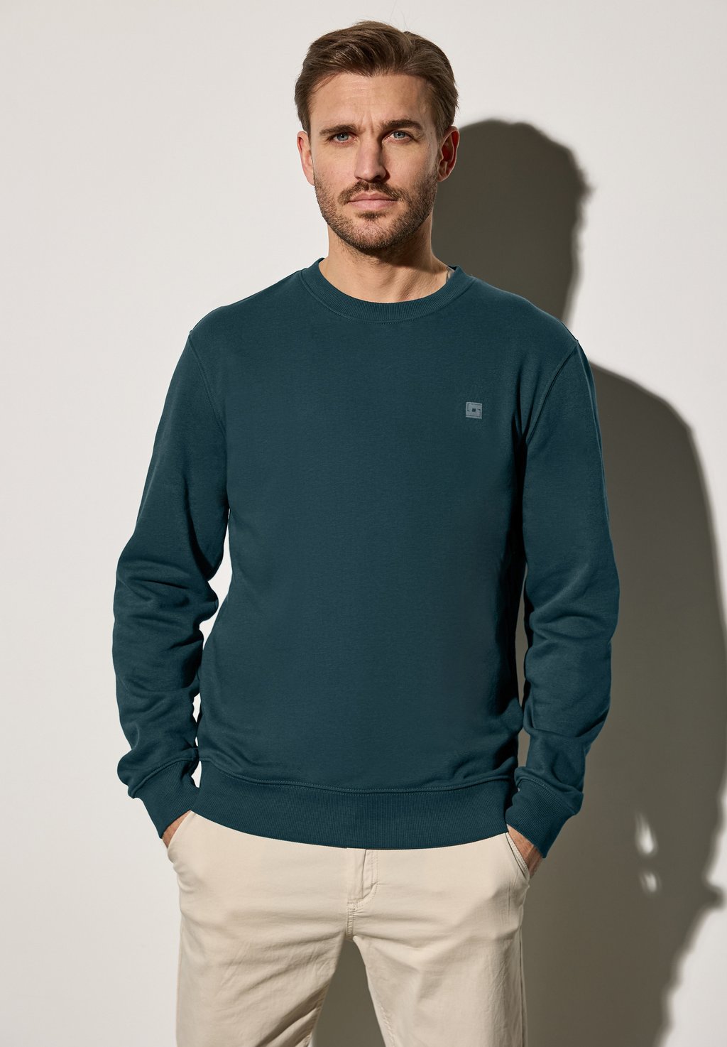 

Толстовка CREWNECK Street One MEN, темно-зеленый