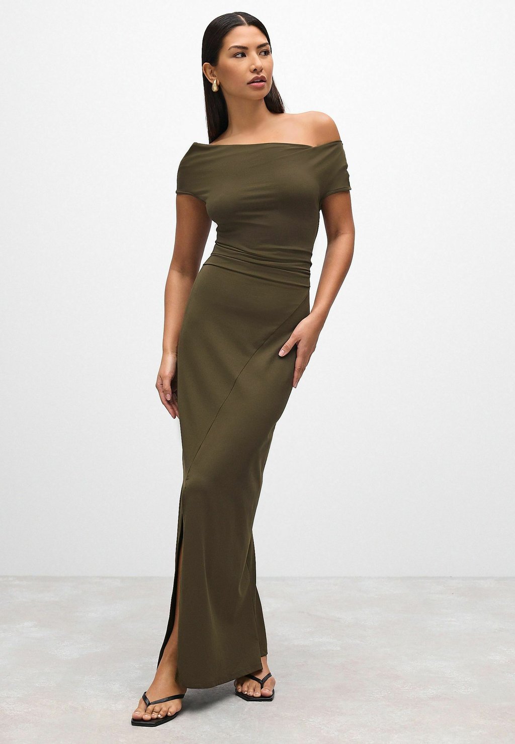 

Платье макси SLINKY RUCHED OFF THE SHOULDER Next, зеленый
