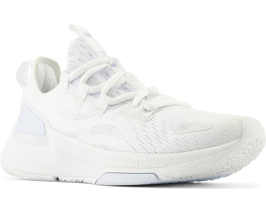Кроссовки New Balance FuelCell Trainer v2, цвет White/Ice Blue
