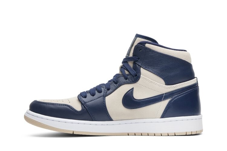 Кроссовки Air Jordan Wmns Air Jordan 1 High 'Navy Cream', синий — фото 3