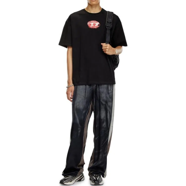 Футболка T-Boxt-K3 Logo Glowing-Effect DIESEL, Black — фото 4