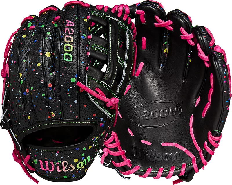 

Перчатки Wilson 11,5 дюймов PP05 Elly De La Cruz A2000 серии SuperSkin 2025 г, цвет Black/Pink Blast