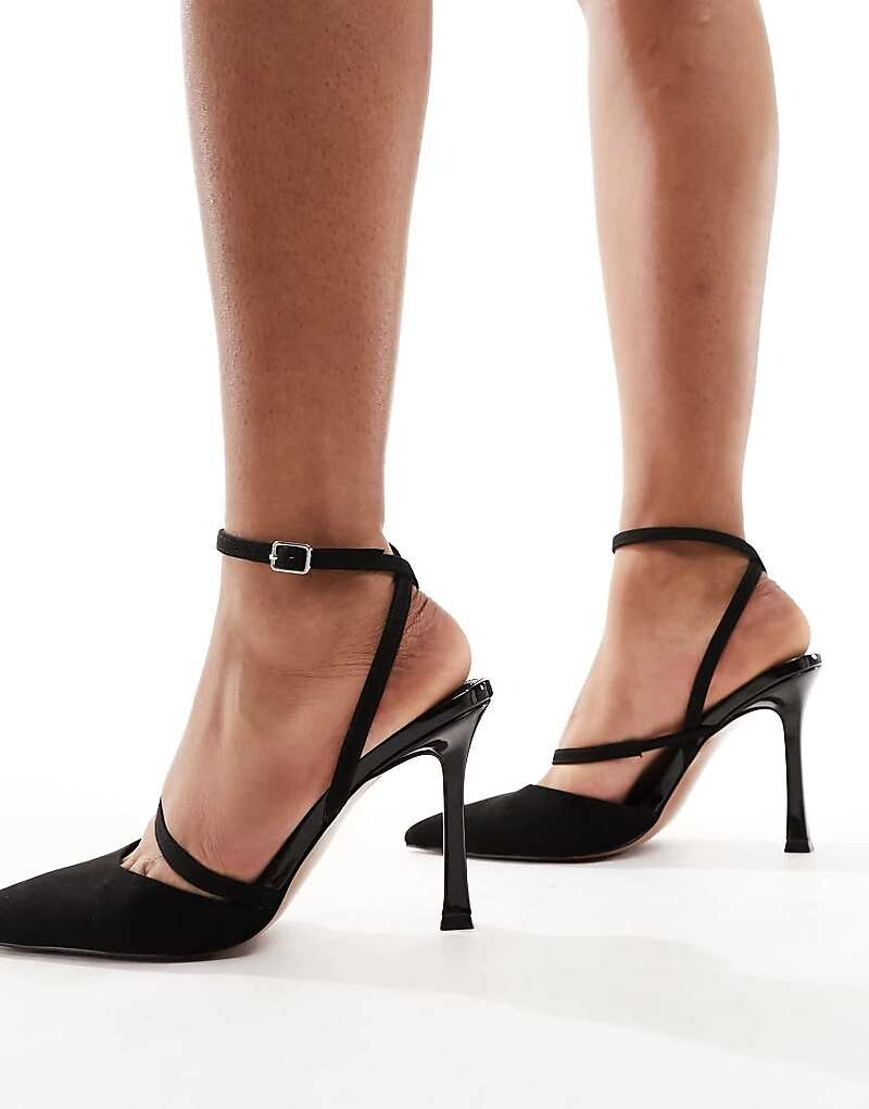 

ASOS DESIGN Wide Fit – Present – ​​черные туфли на высоком каблуке