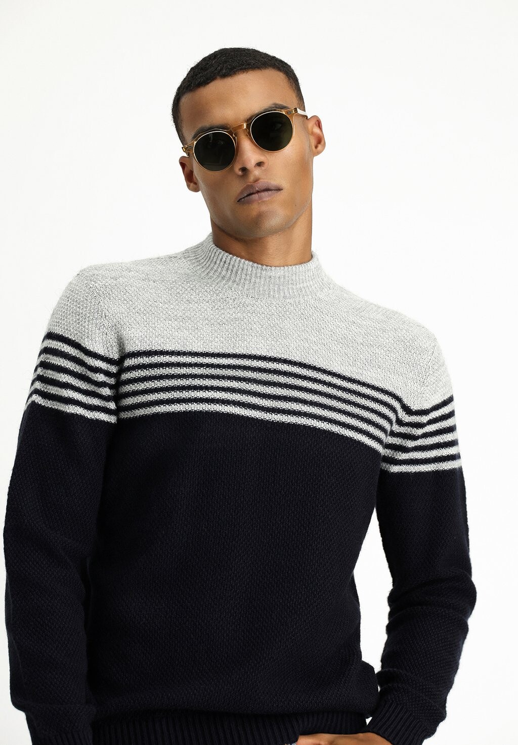 

Джемпер BATO COLLAR SEAMLESS PATTERNED Kigili, темно-синий