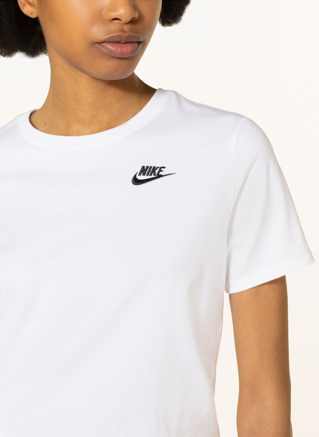 Футболка sportswear club essentials Nike, белый — фото 4