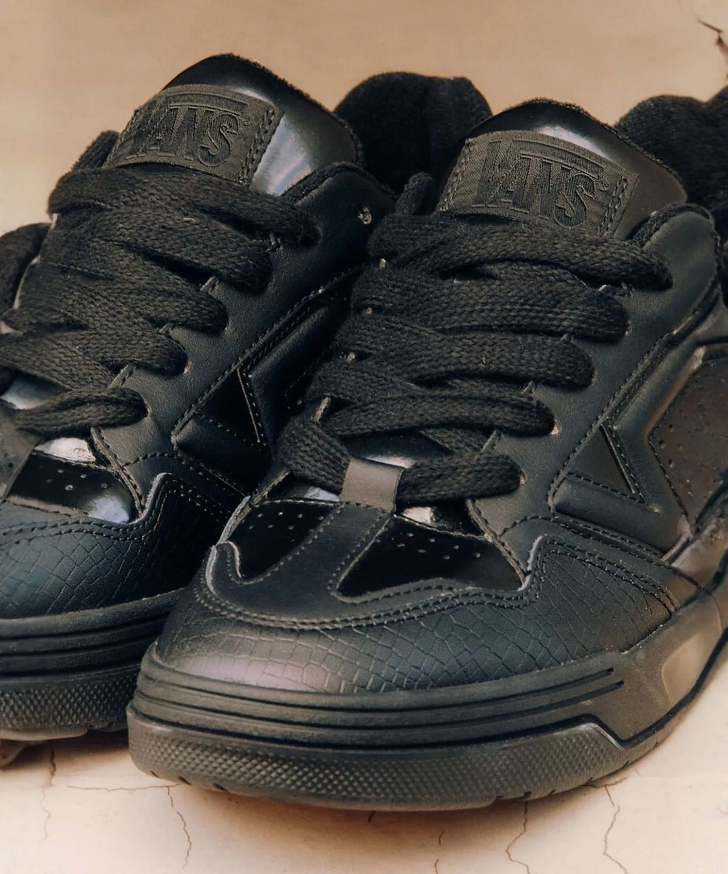 Унисекс кроссовки из натуральной кожи VANS Upland TDC BLACK чёрные — фото 4
