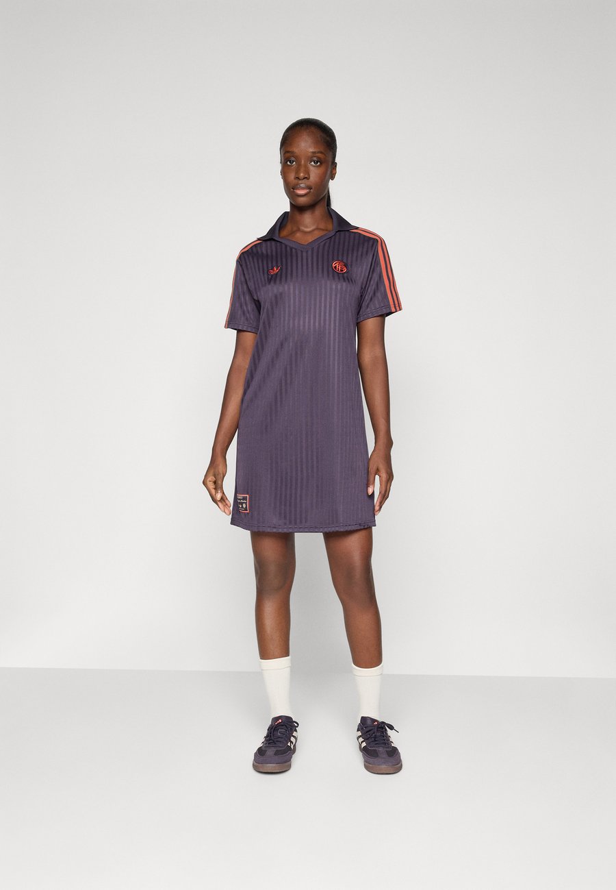Платье Adidas Originals FC BAYERN MUNICH ICON DRESS, Aurora Black/Black — фото 2