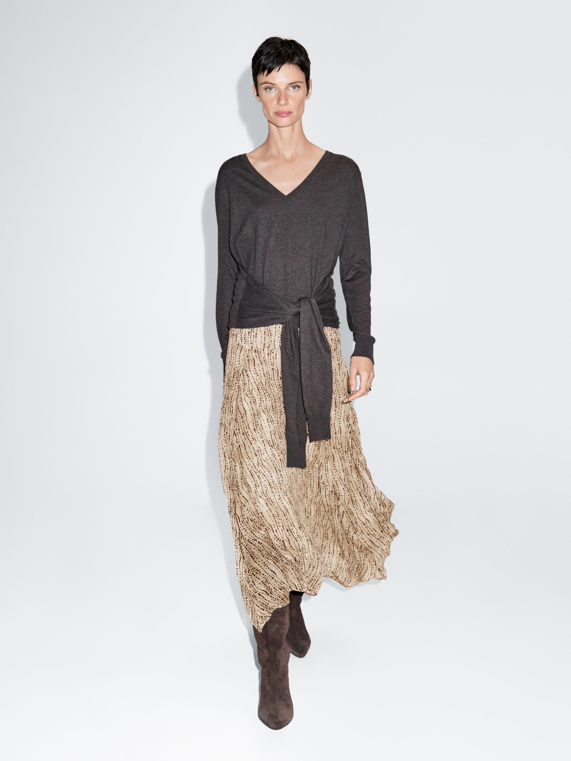 

Расклешенная юбка миди с принтом в горошек Massimo Dutti, Stone